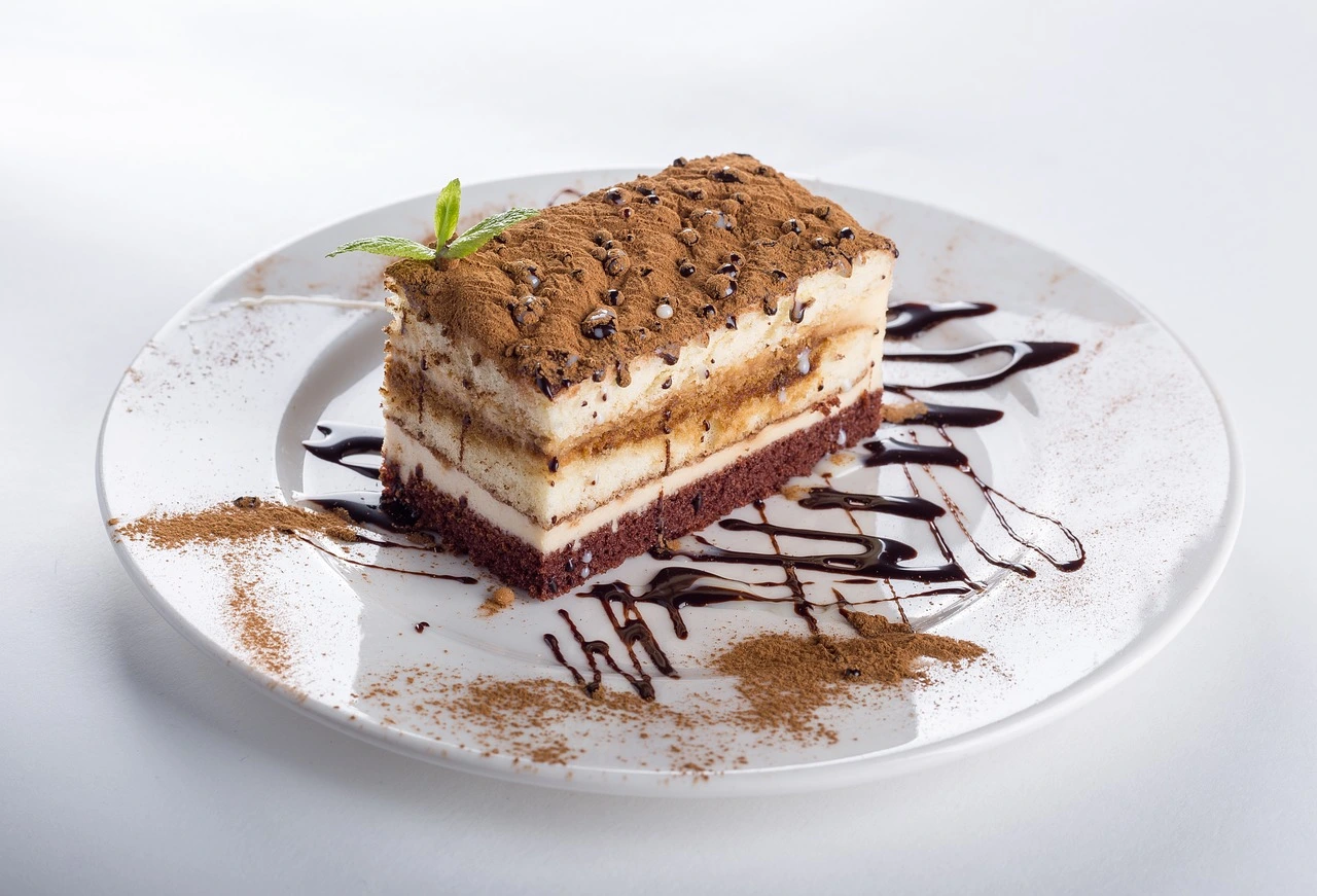 daria-yakovleva-cake-1971552_1280